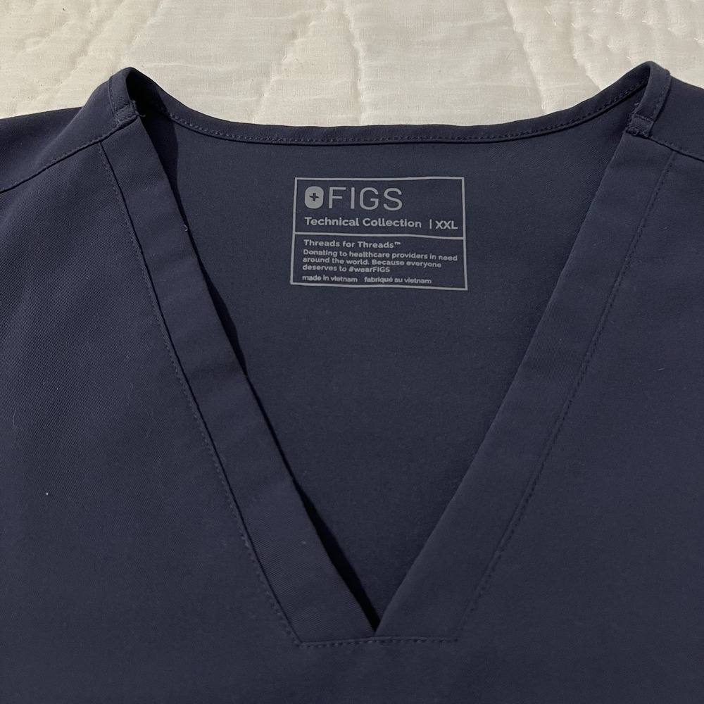 FIGS Scrub Dark Blue Top Womens XXL Technical Collection Medical Nursing FW1000 - Picture 4 of 6